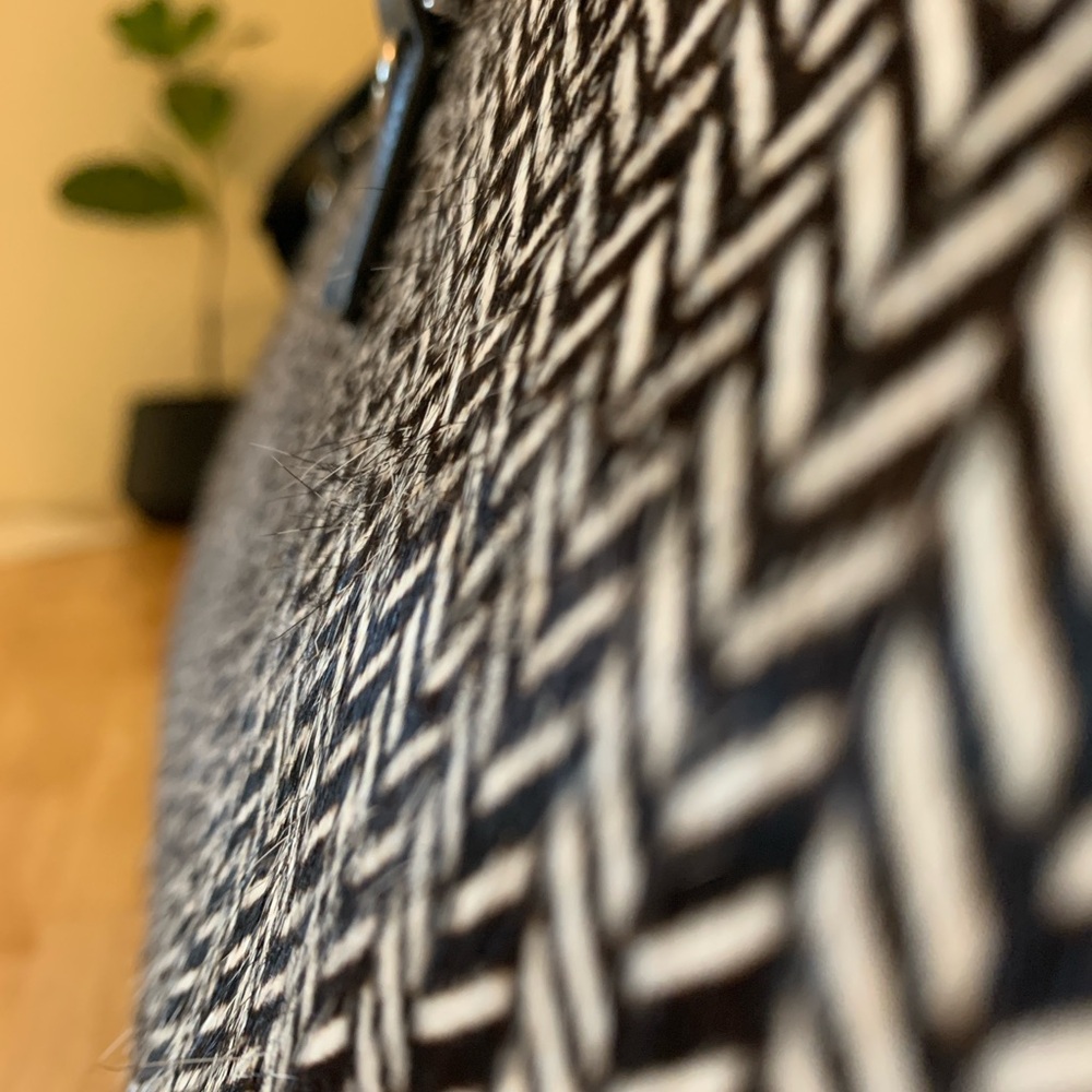Vince Camuto - weekender overnight bag - chevron faux cow hide leather - Picture 3 of 13